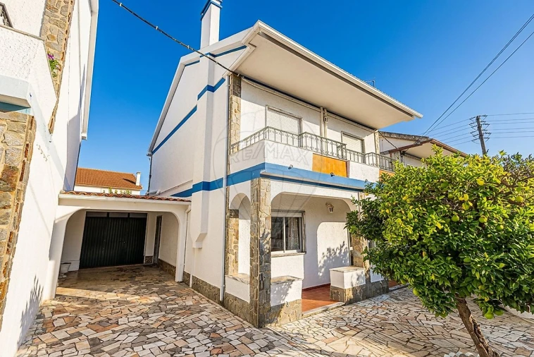 Moradia T3 para Venda em Alenquer (Santo Estêvão e Triana) Foto 7