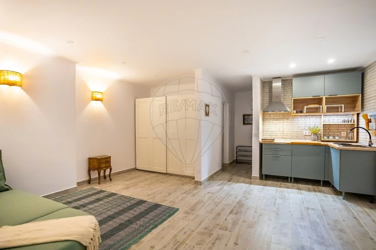 Apartamento T0 para Venda em Costa da Caparica Foto 26