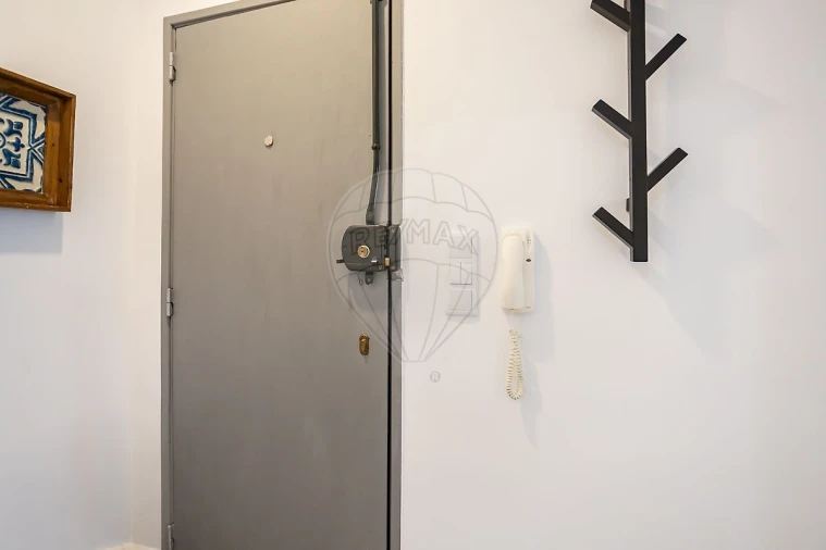 Apartamento T0 para Venda em Costa da Caparica Foto 27