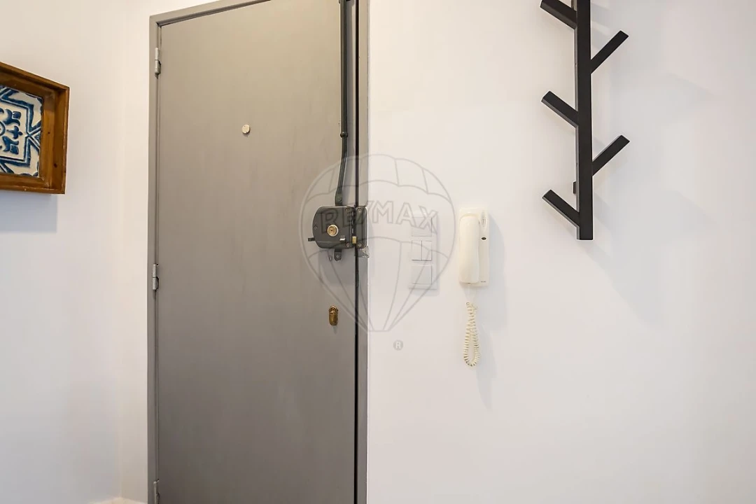 Apartamento T0 para Venda em Costa da Caparica Foto 27