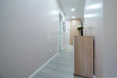 Apartamento T2 para Venda em Seixal, Arrentela e Aldeia de Paio Pires