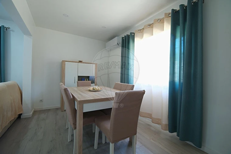 Apartamento T2 para Venda em Seixal, Arrentela e Aldeia de Paio Pires Foto 20
