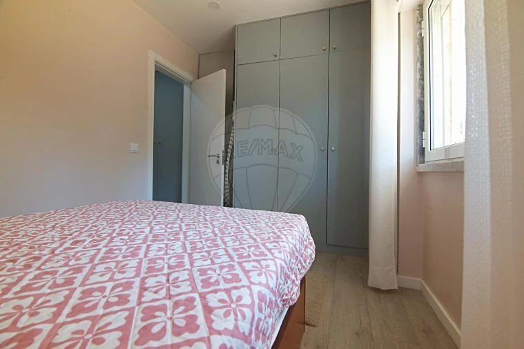 Apartamento T2 para Venda em Seixal, Arrentela e Aldeia de Paio Pires Foto 14