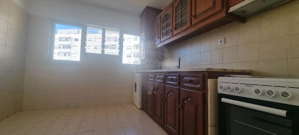 Apartamento T1 para Arrendamento em Vilar de Andorinho