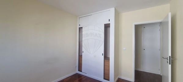 Apartamento T1 para Arrendamento em Vilar de Andorinho