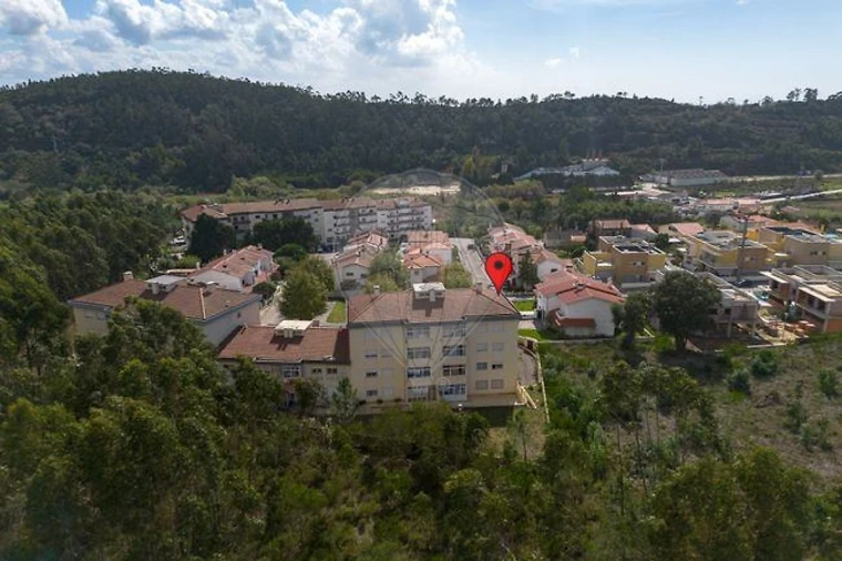 Garagem para Venda em Tavarede Foto 2