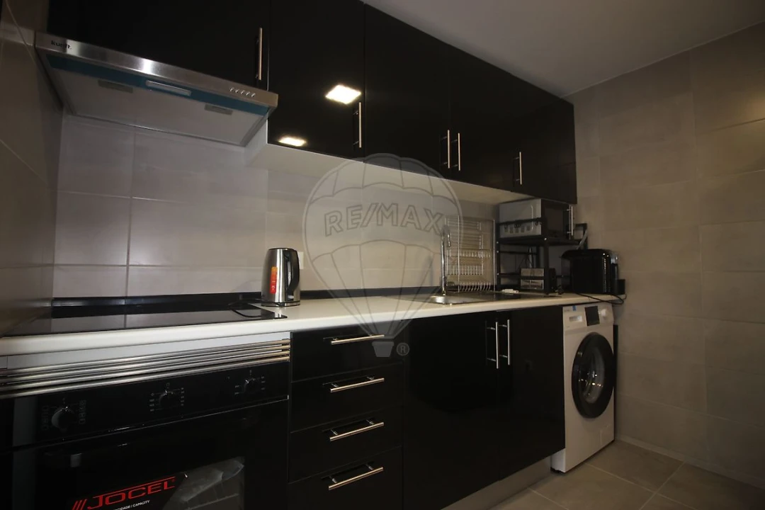 Apartamento T2 para Arrendamento em Sé Nova, Santa Cruz, Almedina e São Bartolomeu Foto 1