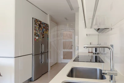 Apartamento T4 para Venda em Benedita