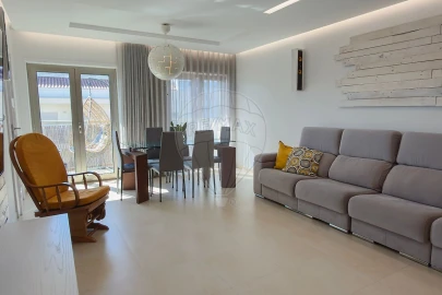 Apartamento T4 para Venda em Benedita