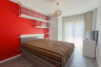Apartamento T4 para Venda em Benedita