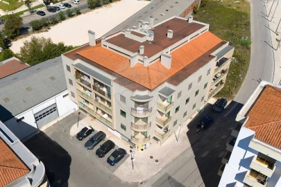 Apartamento T4 para Venda em Benedita