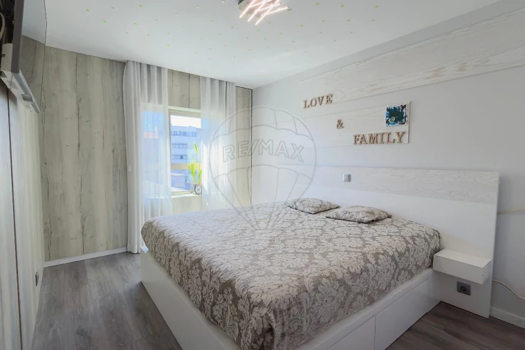 Apartamento T4 para Venda em Benedita Foto 13