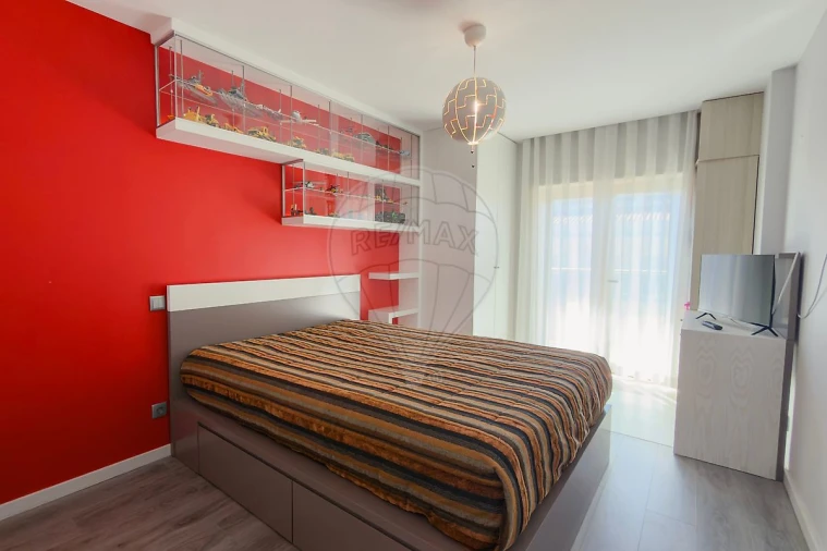 Apartamento T4 para Venda em Benedita Foto 19