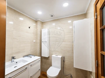 Apartamento T2 para Venda em Póvoa de Santa Iria e Forte da Casa