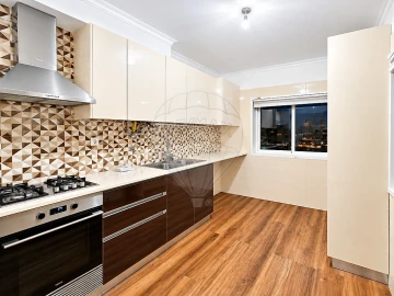 Apartamento T2 para Venda em Póvoa de Santa Iria e Forte da Casa