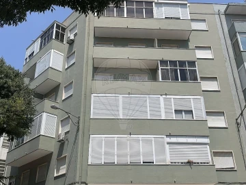 Apartamento T1 para Arrendamento em Benfica