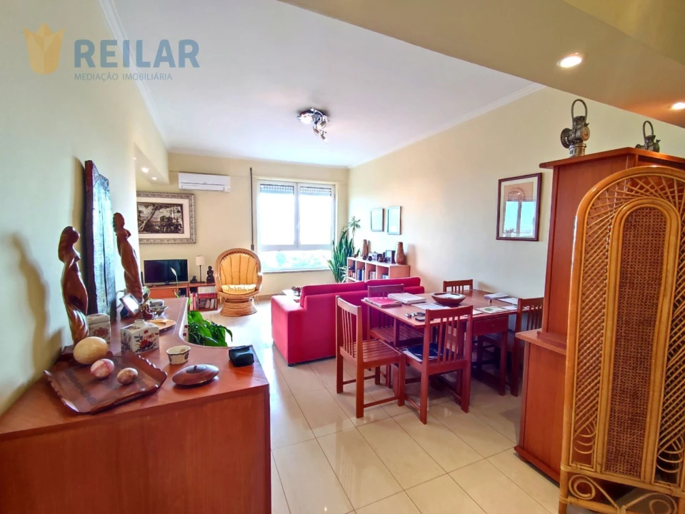 Apartamento T3 para Venda em Moscavide e Portela Foto 14