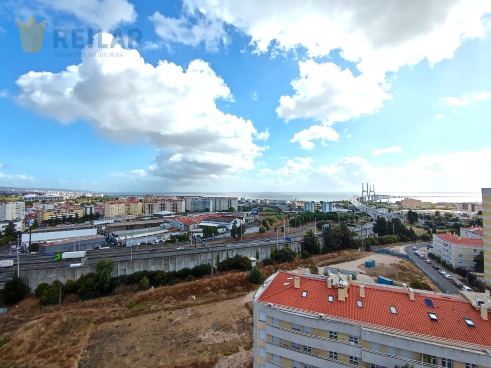 Apartamento T3 para Venda em Moscavide e Portela Foto 24