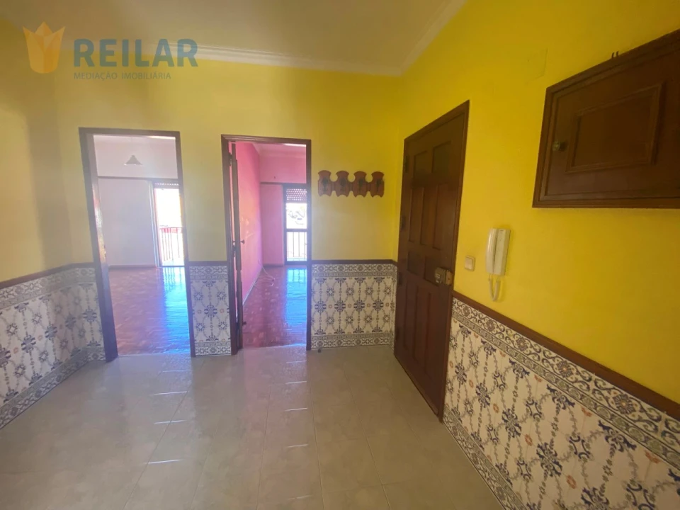 Apartamento T2 para Arrendamento em Póvoa de Santa Iria e Forte da Casa Foto 8