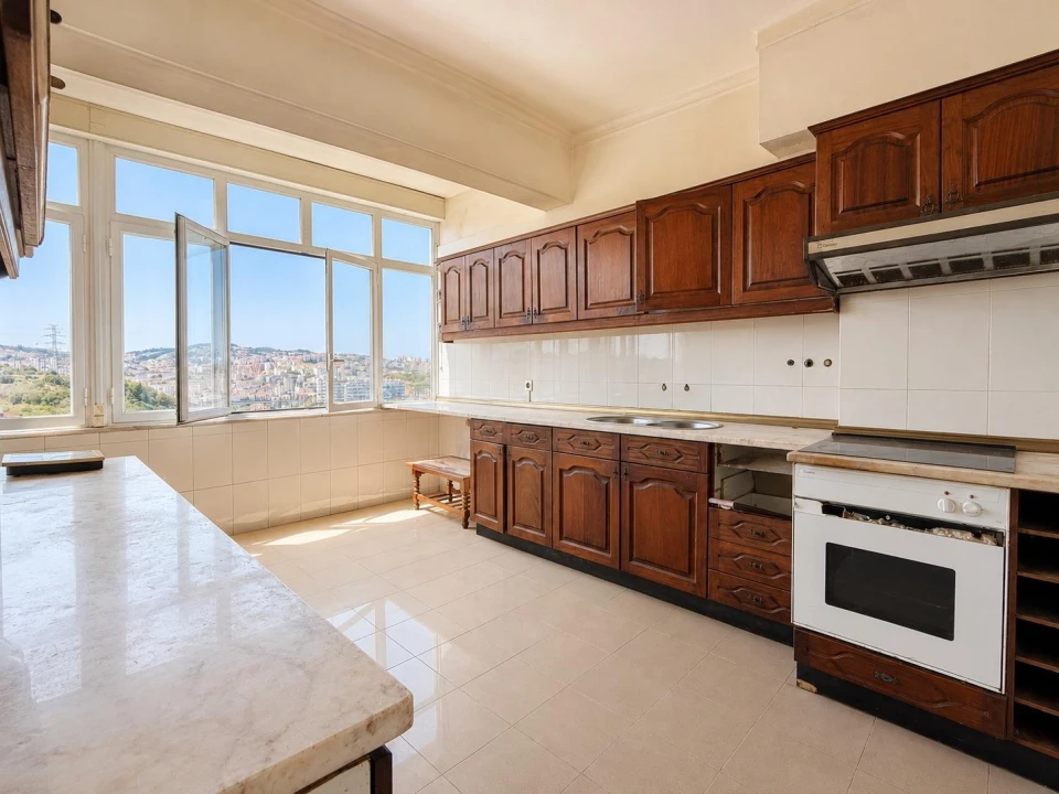 Apartamento T2 para Venda em Lumiar Foto 1
