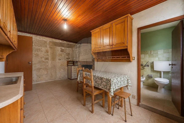 Moradia T5 para Venda em Águas Santas e Moure Foto 30
