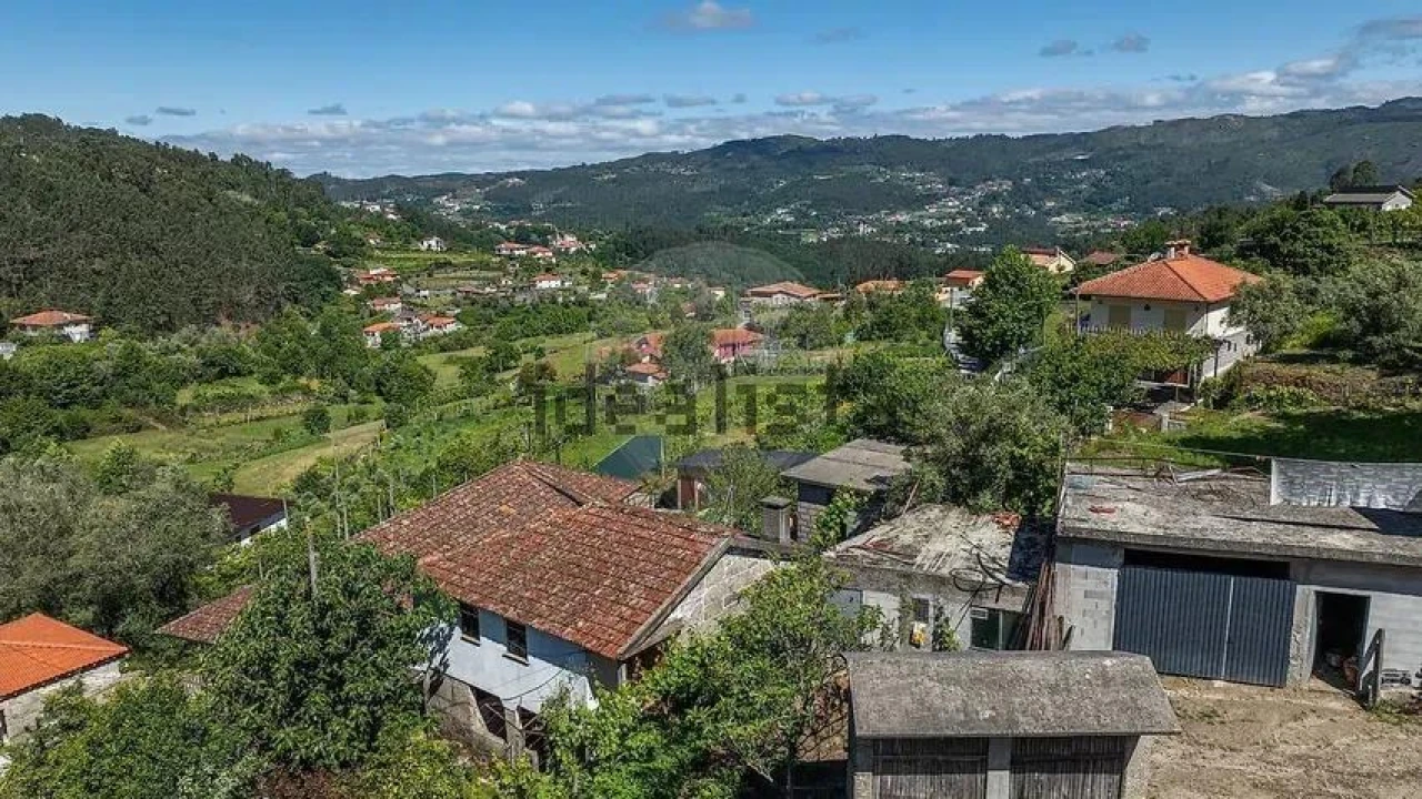 Moradia T1 para Venda em Sobradelo da Goma Foto 8