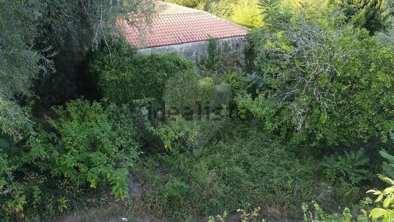 Moradia T1 para Venda em Campos e Louredo Foto 10