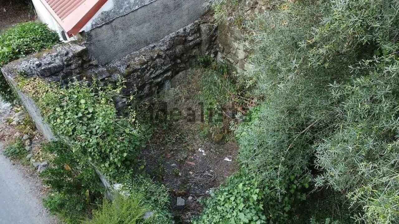 Moradia T1 para Venda em Campos e Louredo Foto 13