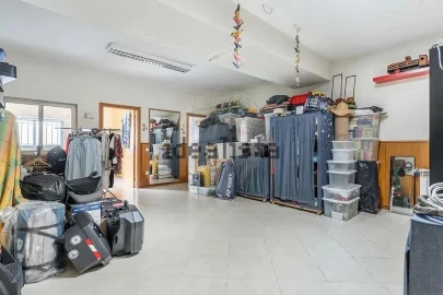 Moradia T6 para Venda em Lanhoso