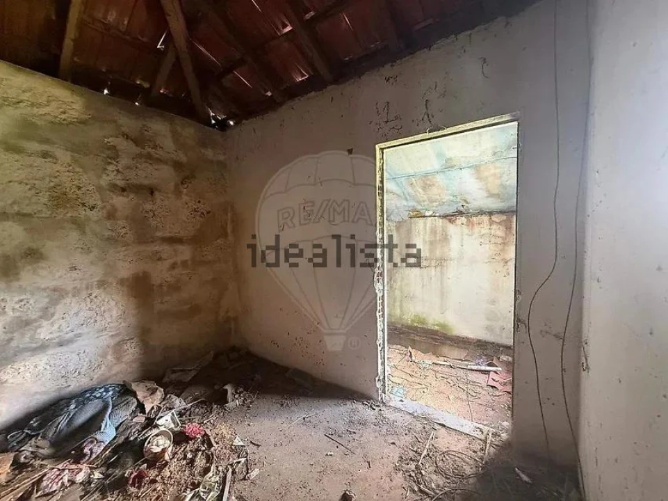 Moradia T1 para Venda em Freitas e Vila Cova Foto 19