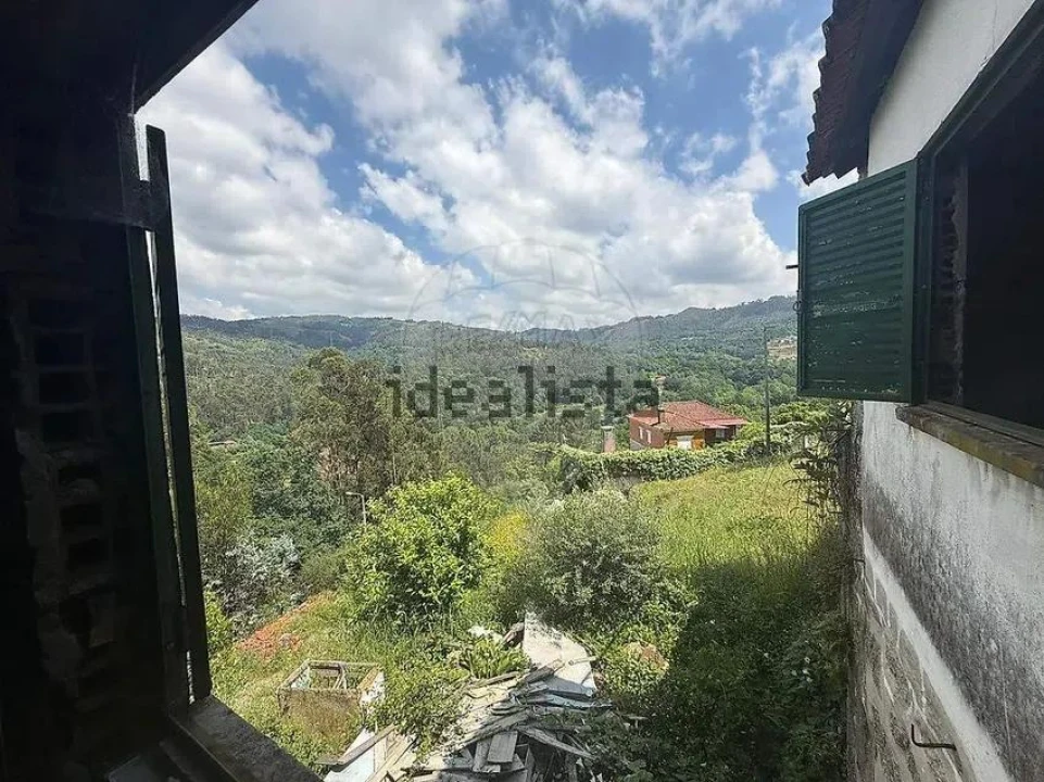 Moradia T1 para Venda em Freitas e Vila Cova Foto 22