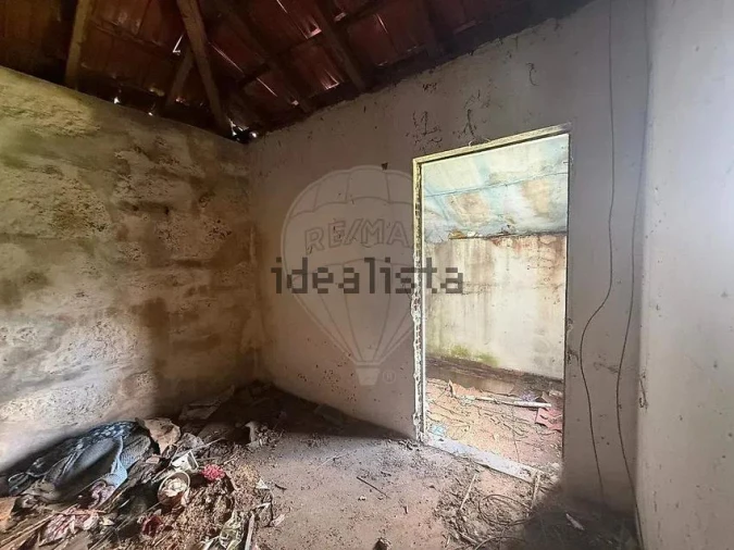 Moradia T1 para Venda em Freitas e Vila Cova Foto 19