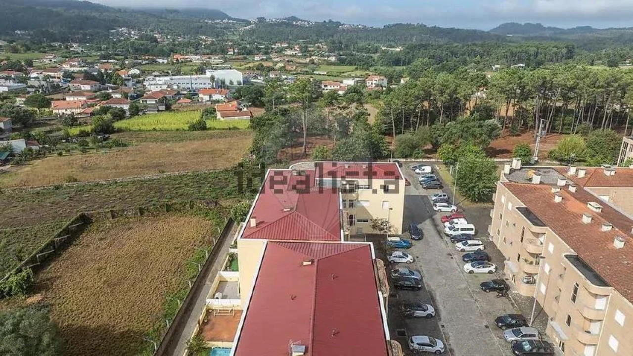 Apartamento T3 para Venda em Forjães Foto 21