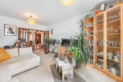 Apartamento T3 para Venda em Forjães