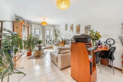 Apartamento T3 para Venda em Forjães