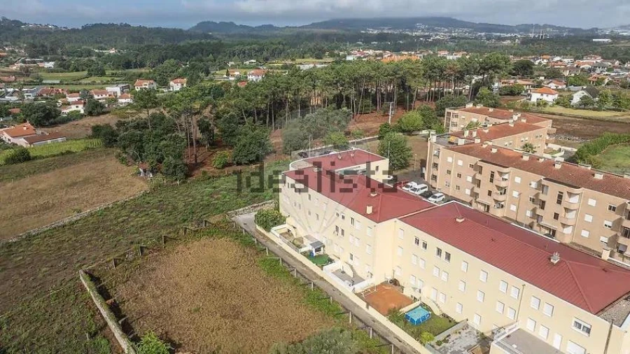 Apartamento T3 para Venda em Forjães Foto 20