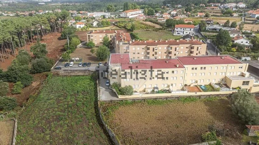 Apartamento T3 para Venda em Forjães Foto 25