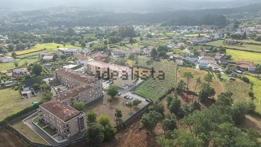 Apartamento T3 para Venda em Forjães Foto 26