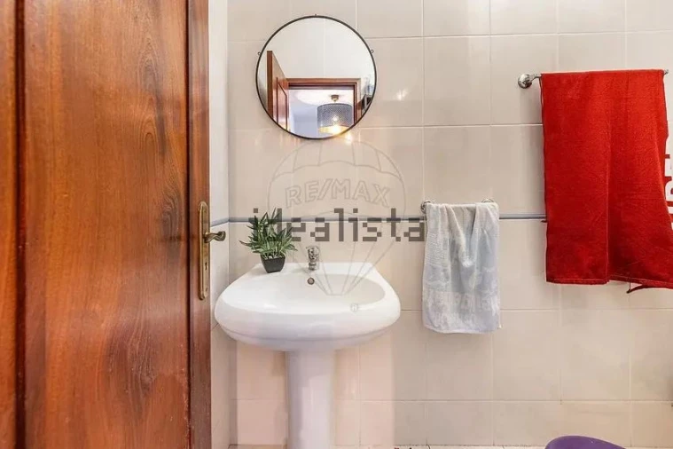 Apartamento T3 para Venda em Forjães Foto 8