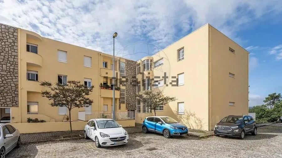 Apartamento T3 para Venda em Forjães
