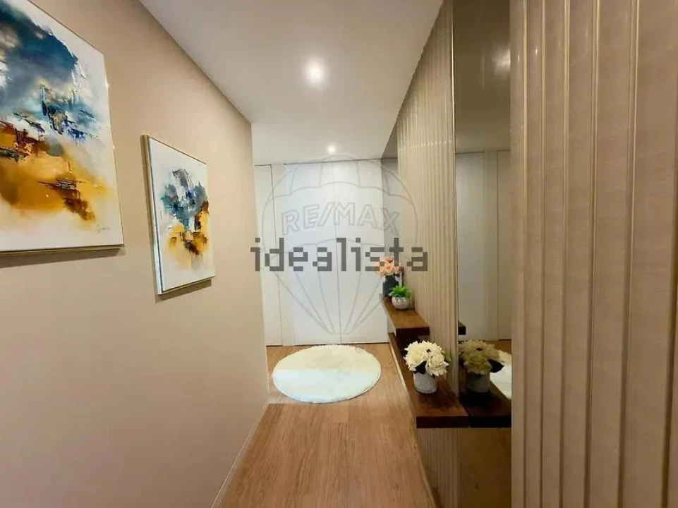 Moradia T4 para Venda em Gemeses Foto 15