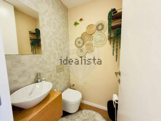 Moradia T4 para Venda em Gemeses Foto 17