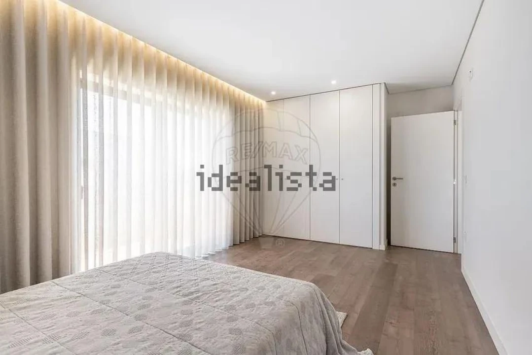 Moradia T4 para Venda em Braga (Maximinos, Sé e Cividade) Foto 19