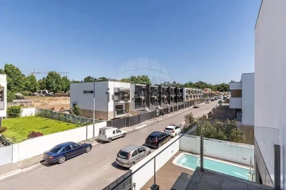 Moradia T4 para Venda em Braga (Maximinos, Sé e Cividade)