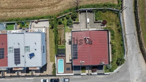 Moradia T4 para Venda em Braga (Maximinos, Sé e Cividade)