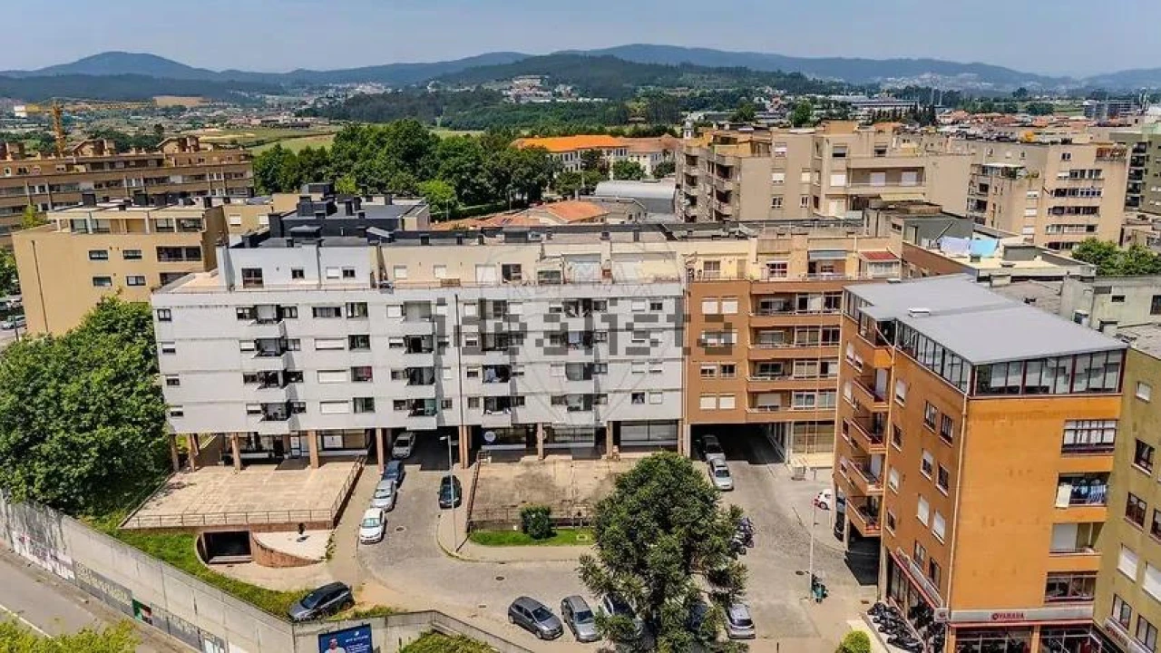 Apartamento T4 para Venda em Barcelos, V.Boa, V.Frescainha Foto 2