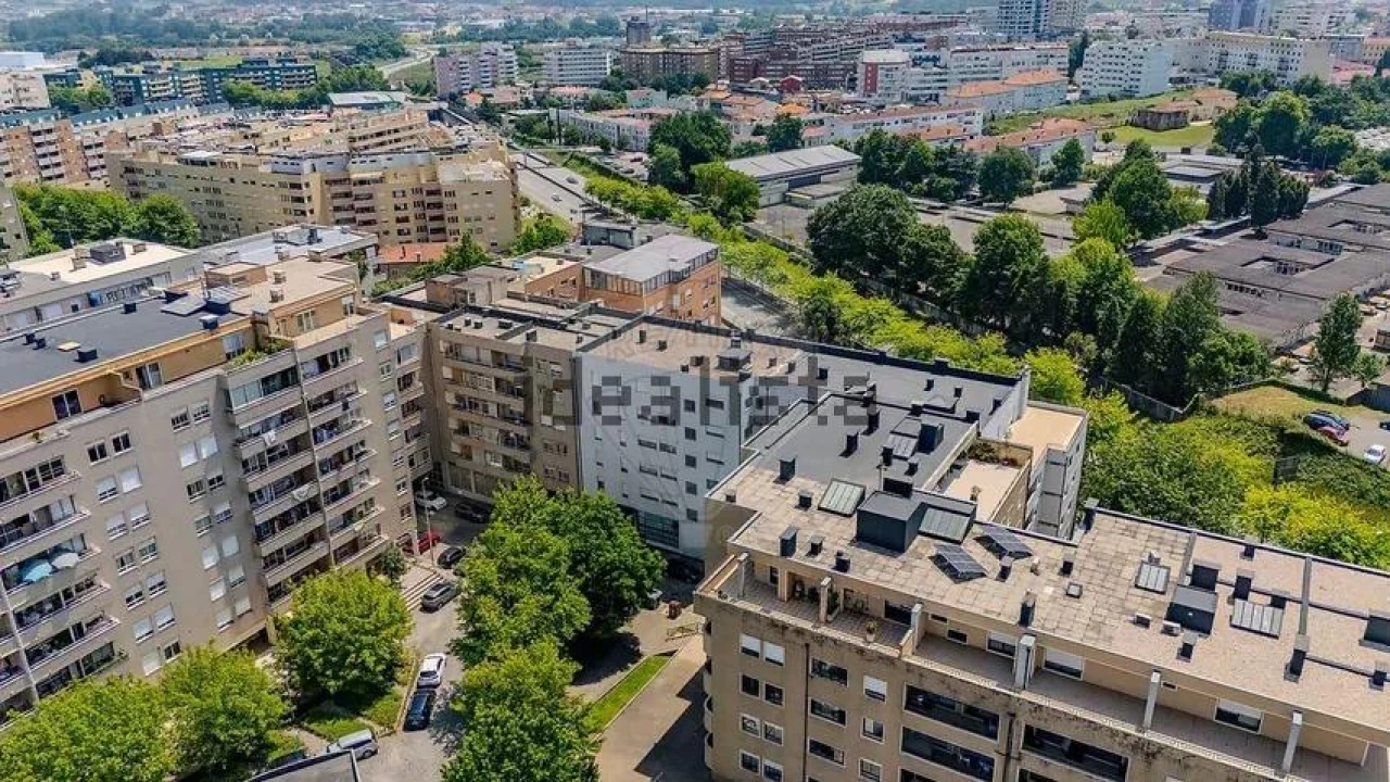 Apartamento T4 para Venda em Barcelos, V.Boa, V.Frescainha Foto 3