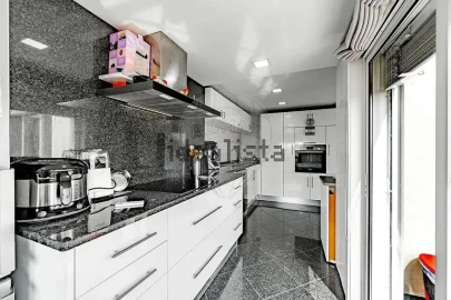 Apartamento T4 para Venda em Barcelos, V.Boa, V.Frescainha