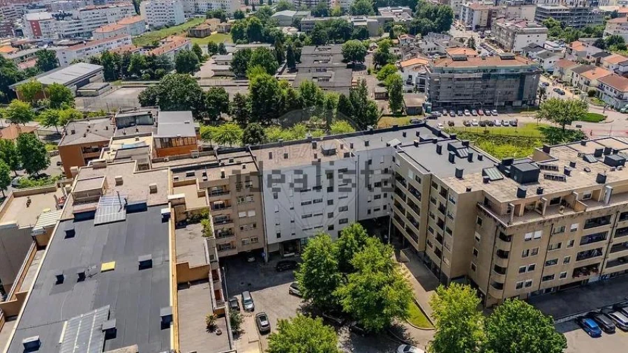 Apartamento T4 para Venda em Barcelos, V.Boa, V.Frescainha Foto 4