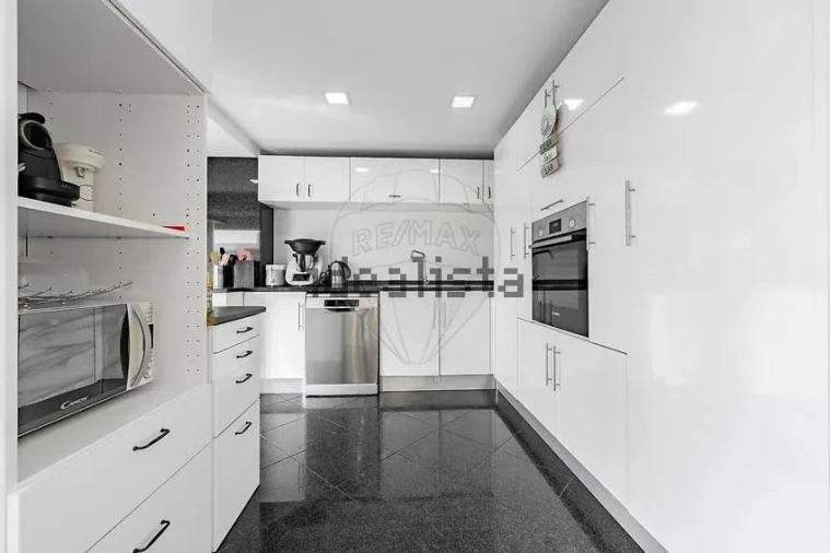 Apartamento T4 para Venda em Barcelos, V.Boa, V.Frescainha Foto 5